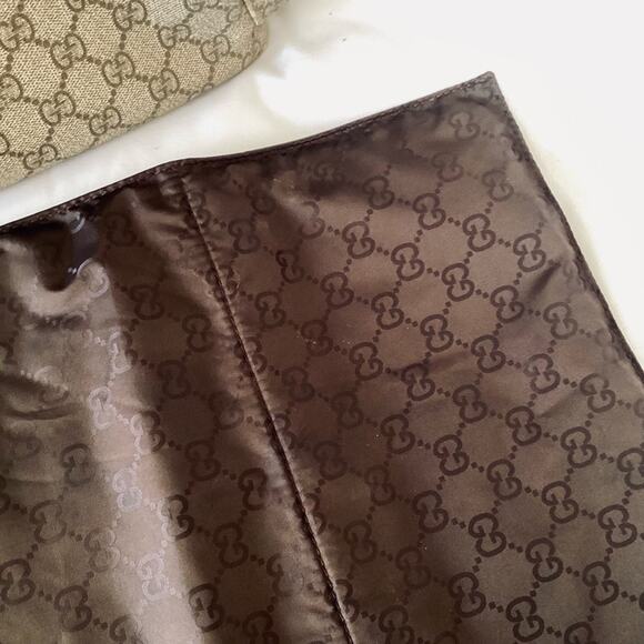 Gucci Beige and Brown Baby Bag - Picture 11 of 16